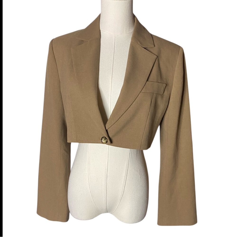 XIAOLI Tan/Camel Wool Blend Cropped Blazer Jacket Size Small NWOT